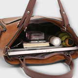 Vânia - Elegant Leather Bag