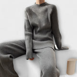 Emília - Cosy Ribbed Knit Two-Piece Set