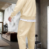 Men's Jogging Set - Timeless Design - High-Quality Materials - Casual and Sporty