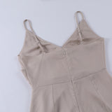 Andreia - Elegant and Versatile Dress