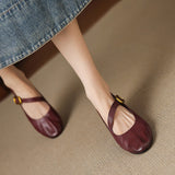 Quira | Round-Toe Mary Jane Flat