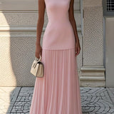 Rute | Sleeveless Dress with Flowing Pleats