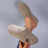 Amélie Lined Closed Clogs