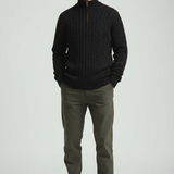 Men's Jumper – Comfortable Basic Knit with a Minimalist Design