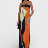 Paula - Elegant Dress with Neckline