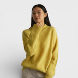 Mariana - Comfortable High-Neck Jumper