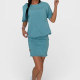 Lídia - Elegant Fitted Dress
